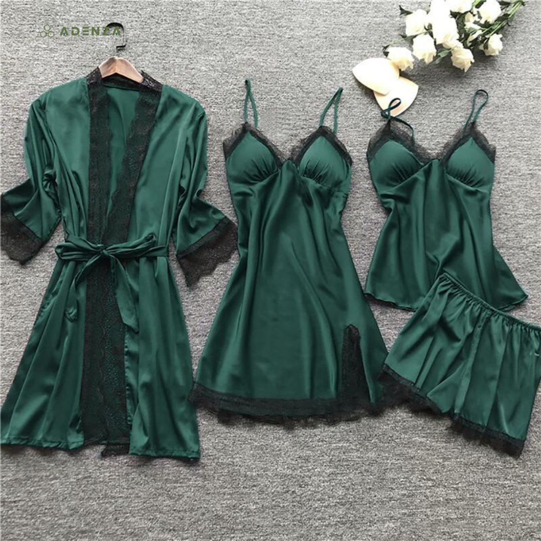 Sienna™ Vierdelige Satijnen Pyjama Set